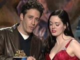Роуз МакГован на MTV Movie Awards 1999 - 12